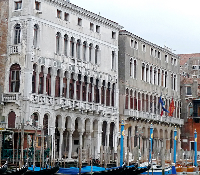 Ca' Farsetti e Palazzo Loredan - Venezzia